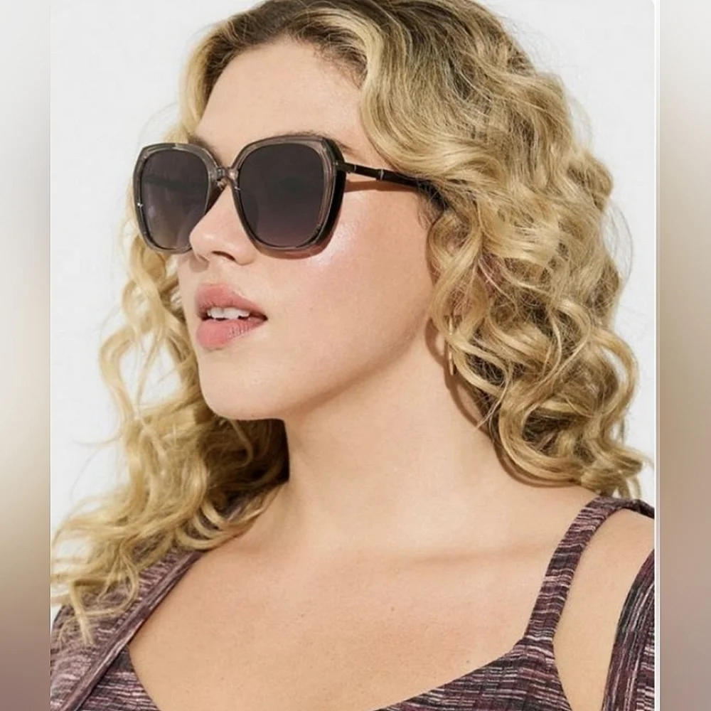 NWT Torrid Trans Cateye Sunglasses In Gray